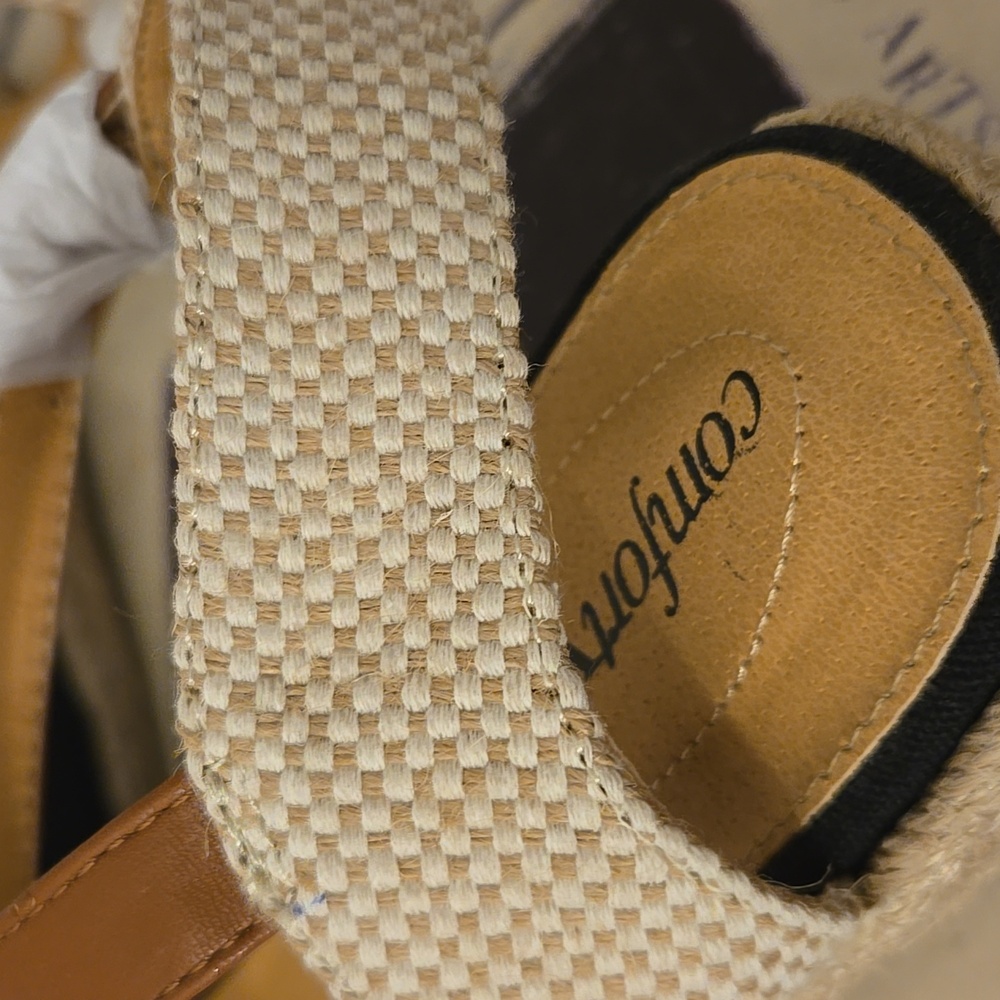 Comfortview Black and Brown Espadrilles with Jute Soles - Picture 6 of 10